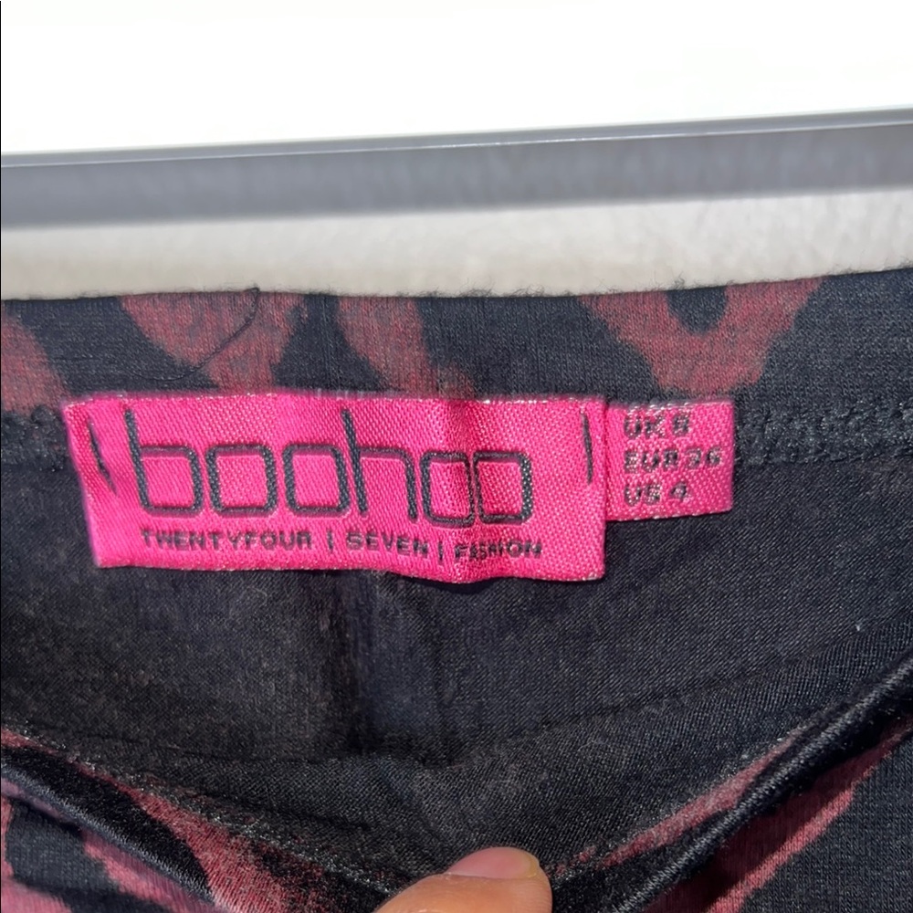 Boohoo Midi Pencil Skirt - Picture 3 of 4